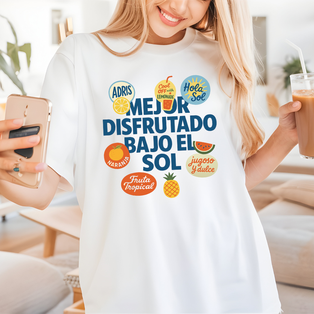 Camiseta blanca Oversized – Disfrutando Bajo el Sol